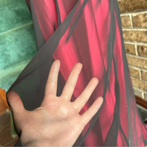 VTG 90s Sparkly 2 Pc Lace Up Back Cowl Neck Top & Mesh Overlay Skirt Formal Set - Picture 10 of 14